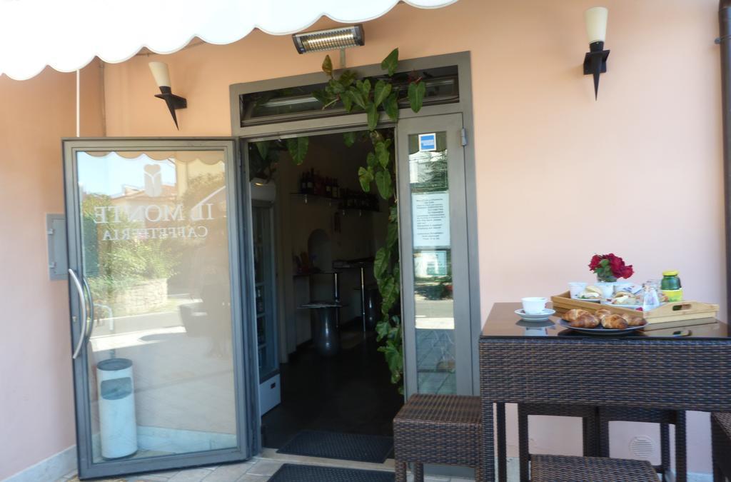 Hotel Il Monte Monte San Savino Exterior foto