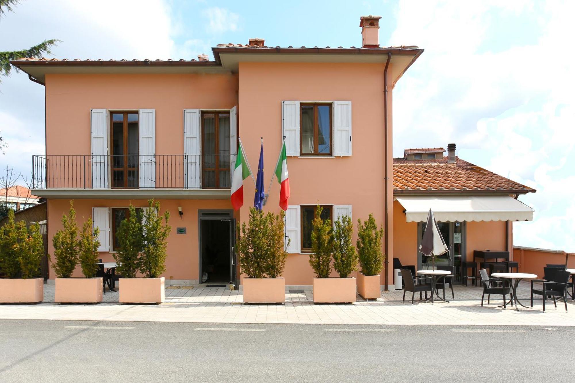 Hotel Il Monte Monte San Savino Exterior foto